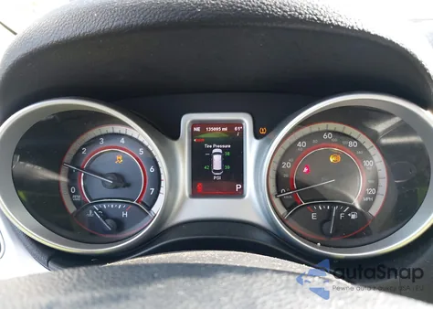 2012 Dodge Journey Sxt z USA, uszkodzony, nr VIN 3C4PDDBGXCT160348